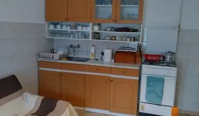 Rzsi Vendghz Mihlyhza