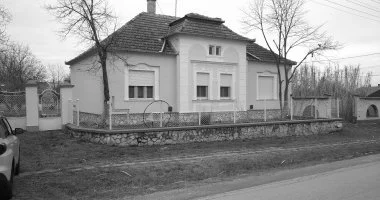 Október 23.