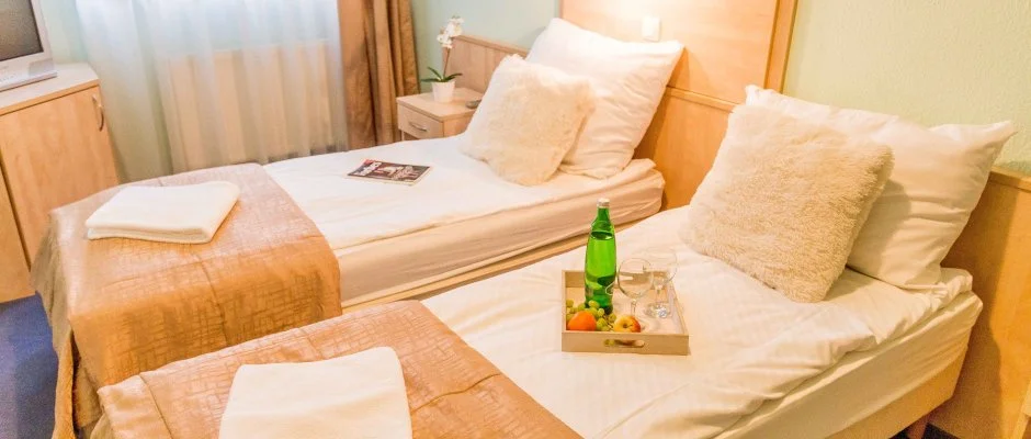 Salg Hotel Salgtarjn-Eresztvny