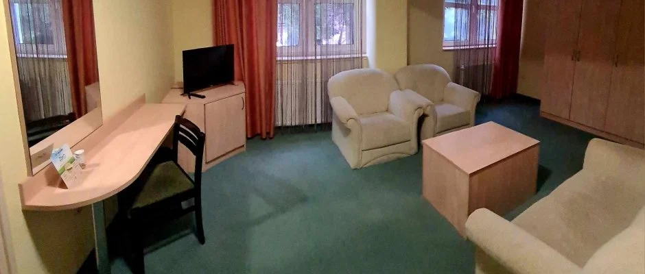 Salg Hotel Salgtarjn-Eresztvny