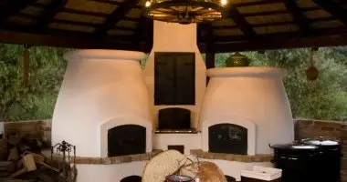 Két ünnep között