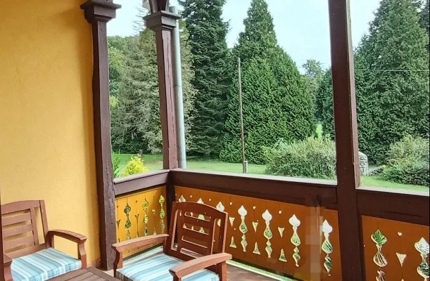 Sasrti Vadszkastly Almamellk