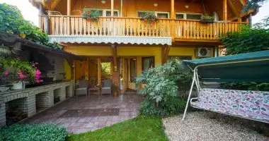 H�sv�t (min. 3 �j)