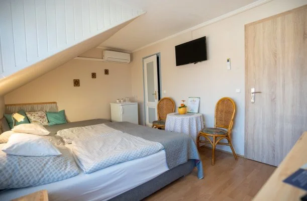 Siesta Vend�gh�z Eger