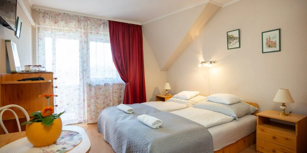 Siesta Vend�gh�z Eger