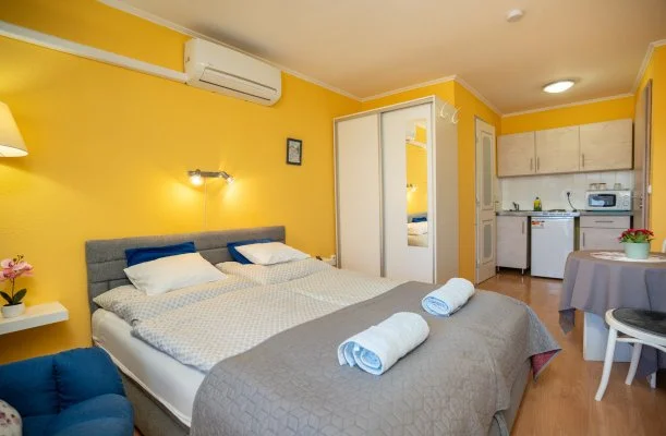 Siesta Vend�gh�z Eger