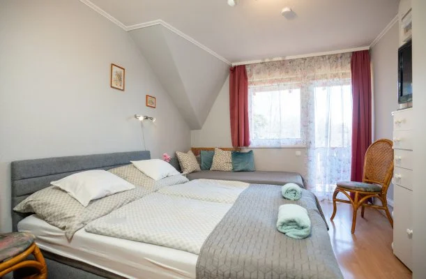 Siesta Vend�gh�z Eger