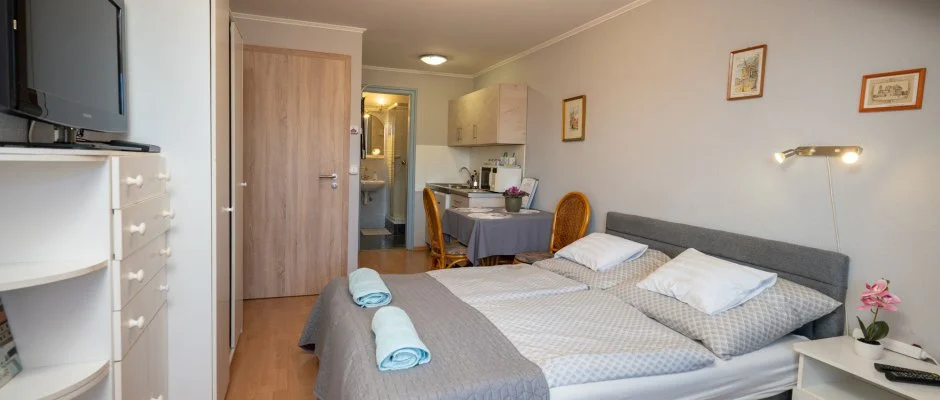 Siesta Vend�gh�z Eger