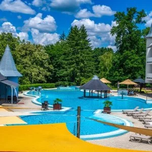  Sikonda - Előrefizetési kedvezmény félpanzióval (min. 2 éj)