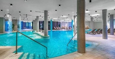 - Kedvezményes ár félpanzióval