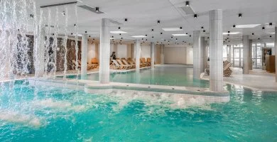 Ambient Hotel - Kedvezm�nyes �r f�lpanzi�val (min. 2 �j)