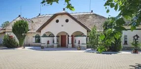 Silver Major - El�foglal�si kedvezm�nyes �r reggelivel