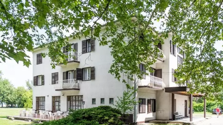 Sirly Hotel Balatonlelle