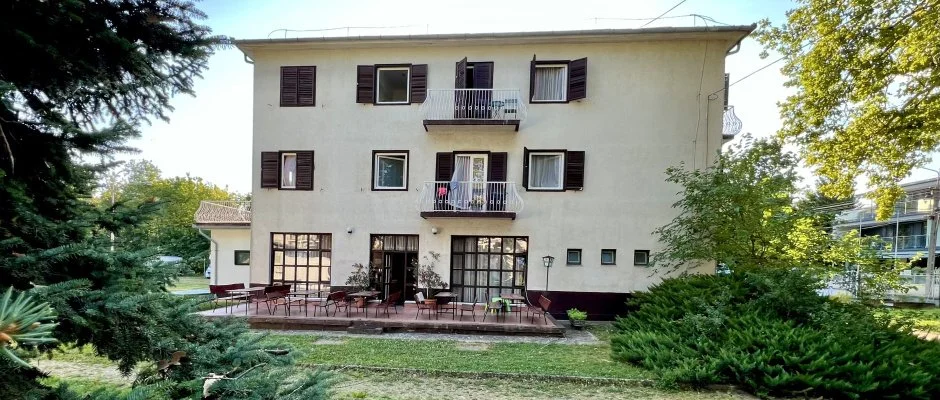 Sirly Hotel Balatonlelle