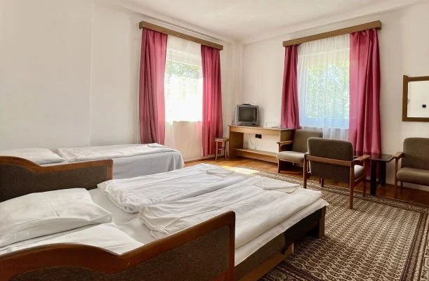 Sirly Hotel Balatonlelle