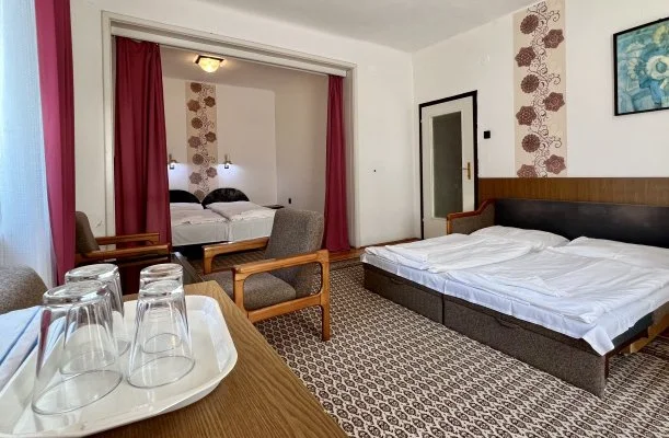 Sirly Hotel Balatonlelle