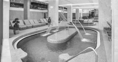 M�jus 1. (min. 2 �j)