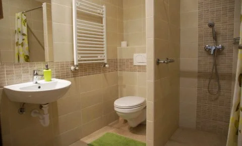 Solaris Garden Rooms Cserkeszőlő - Május 1.