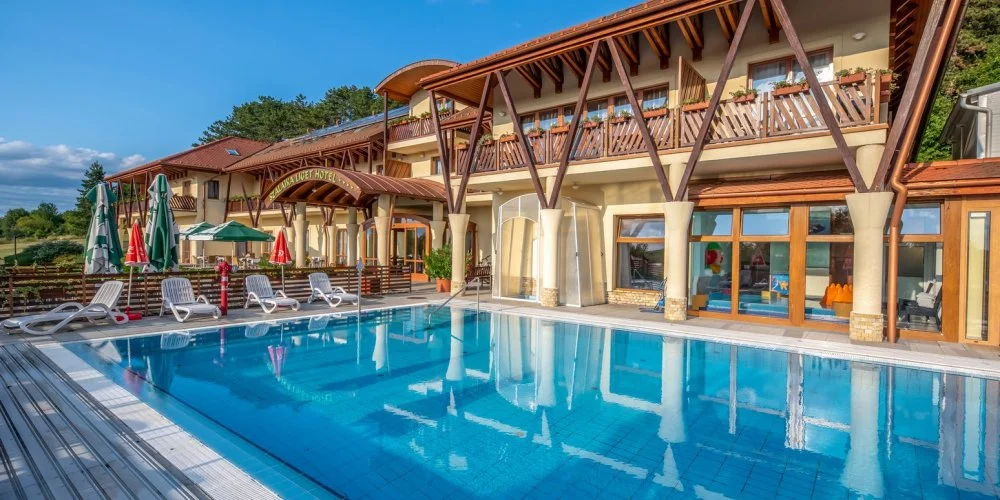 Szalajka Liget Hotel �s Apartmanh�zak Szilv�sv�rad