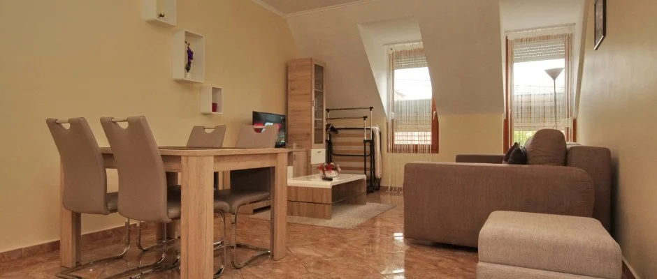 Szamcs Apartman Gyula