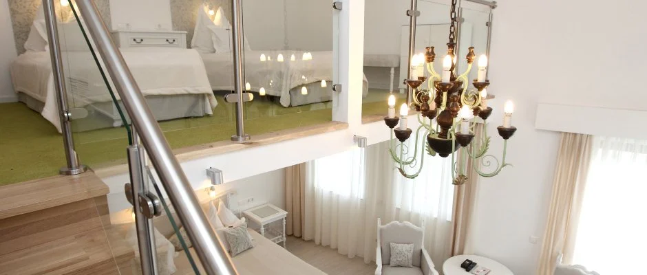 Szrcsa Hotel Szkesfehrvr