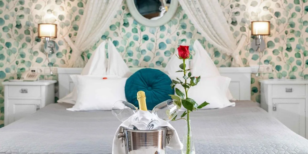 Sz�rcsa Hotel Sz�kesfeh�rv�r