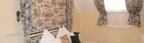 Sz�rcsa Hotel 