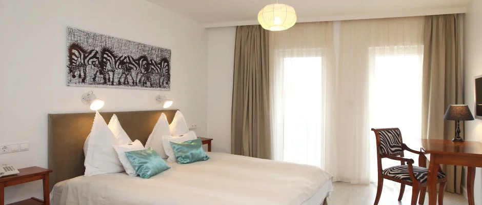 Szrcsa Hotel Szkesfehrvr