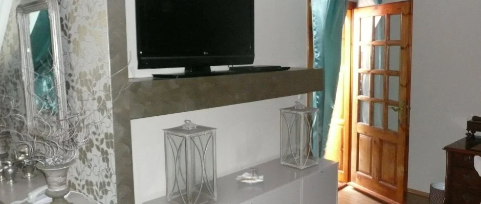 Szrcsa Hotel Szkesfehrvr