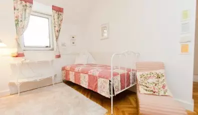 Szrcsa Hotel Szkesfehrvr