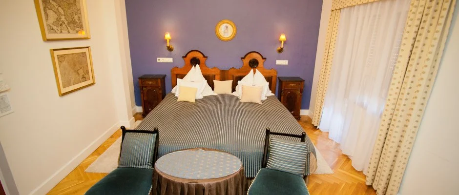 Szrcsa Hotel Szkesfehrvr