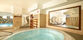 Sz�rcsa Hotel - T�li wellness lazul�s