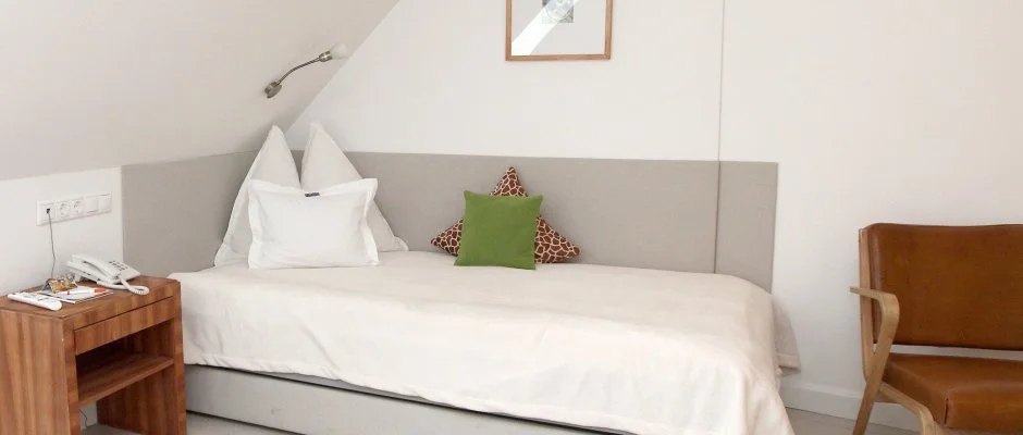 Sz�rcsa Hotel Sz�kesfeh�rv�r