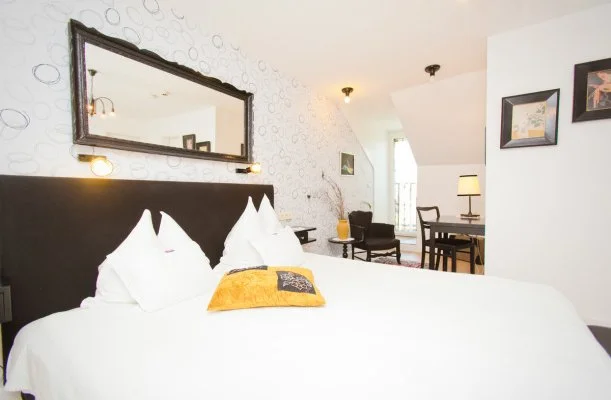 Szárcsa Hotel Székesfehérvár