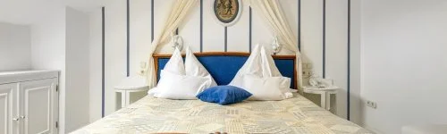 Sz�rcsa Hotel 