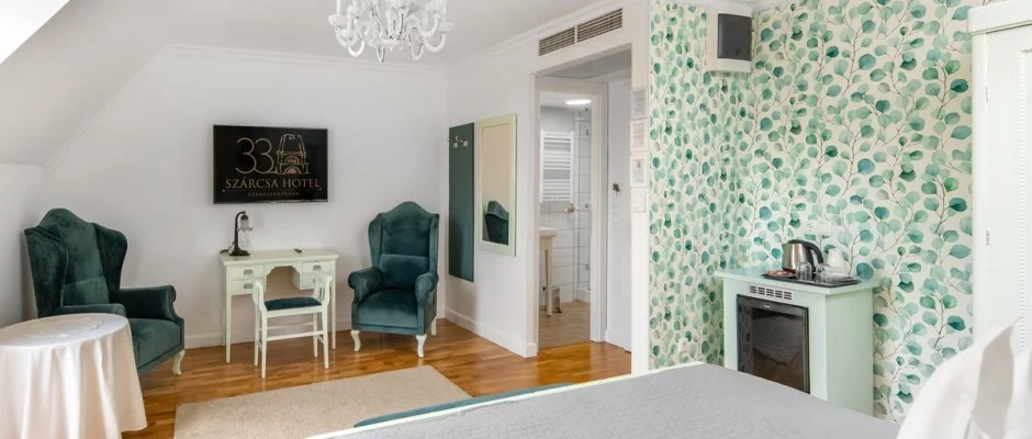 Sz�rcsa Hotel Sz�kesfeh�rv�r