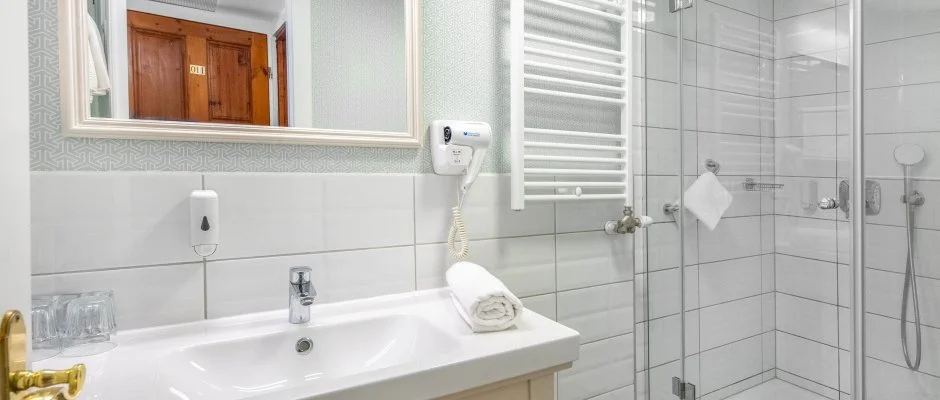 Sz�rcsa Hotel Sz�kesfeh�rv�r