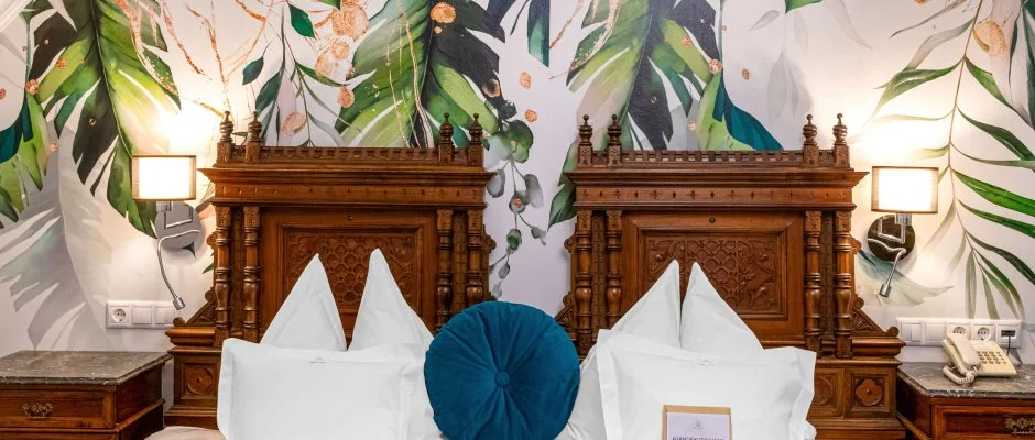 Sz�rcsa Hotel Sz�kesfeh�rv�r