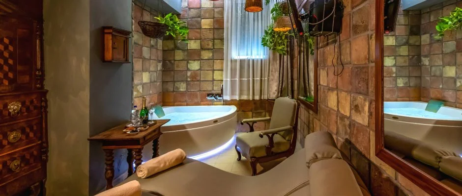 Sz�rcsa Hotel Sz�kesfeh�rv�r
