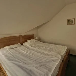  Parádsasvár - Augusztus 20. (min. 2 éj)