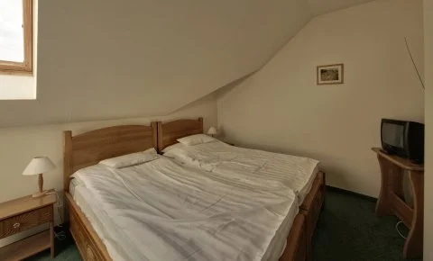 Szent Hubertus Panzió Parádsasvár - Augusztus 20.