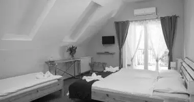 K�t �nnep k�z�tt