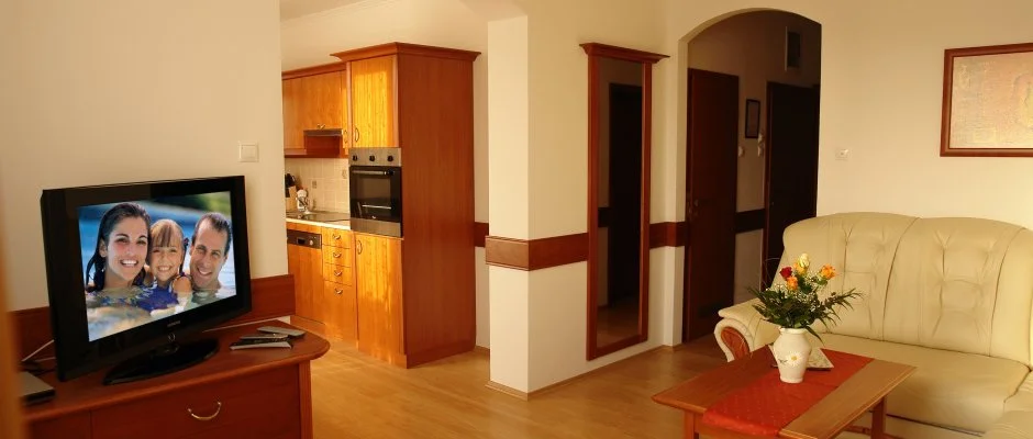 Szerencsemk Panzi Kehidakustny