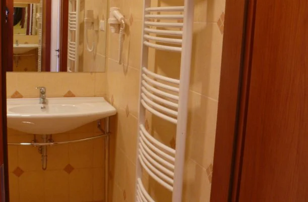 Szerencsemák Panzió Kehidakustány