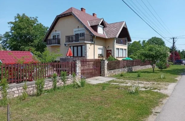 Szieszta Apartman Agrd