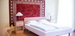 Wellness Hotel Szindb�d - Senior Sz�ll�svad�szat Balatonszemesen