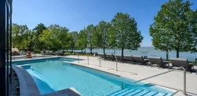 Kenese Bay Garden Resort & Conference - Napi �r f�lpanzi�val