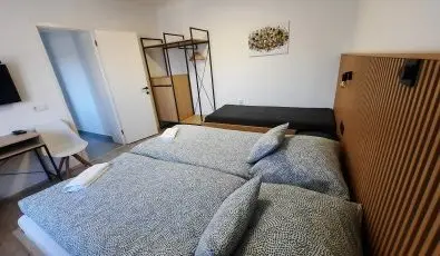 Svirg Terml Panzi Hajdnns