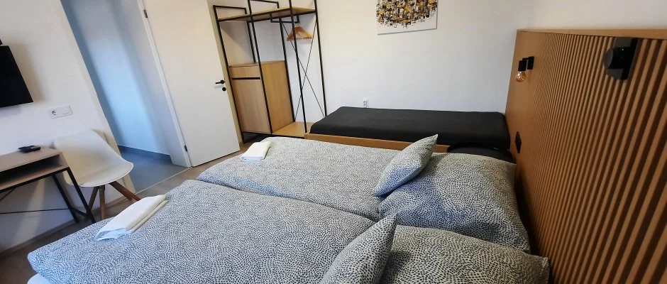 Svirg Terml Panzi Hajdnns