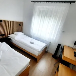 Sóvirág Termál Panzió Hajdúnánás - Május 1.